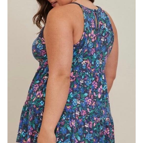 Torrid NWT Blue Floral Goddess Tiered Crochet Top Size 2X - Picture 3 of 10